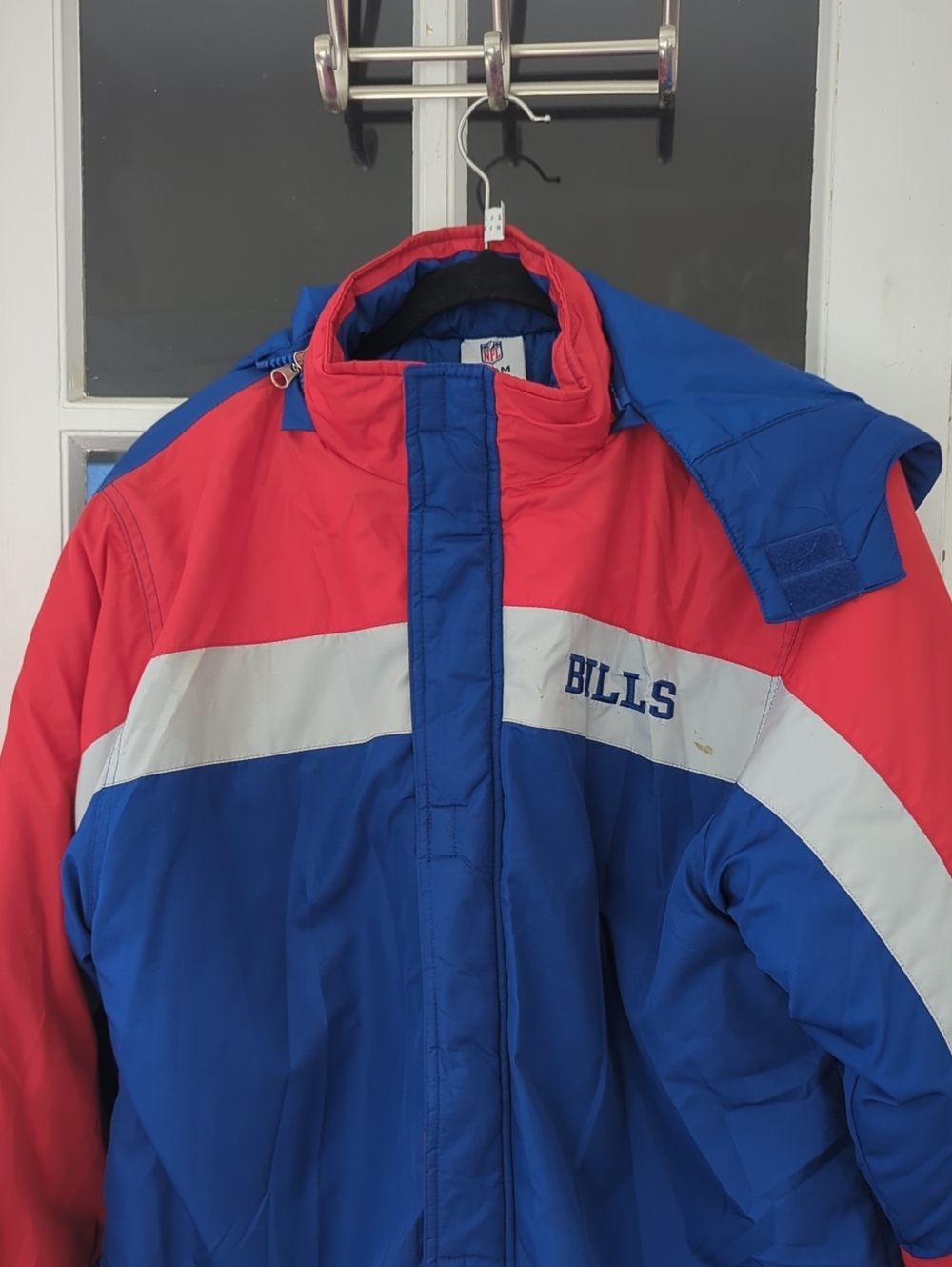 NFL - Buffalo Bills Kids Puffer Jacket - Go Bills! - Picture 2 of 11
